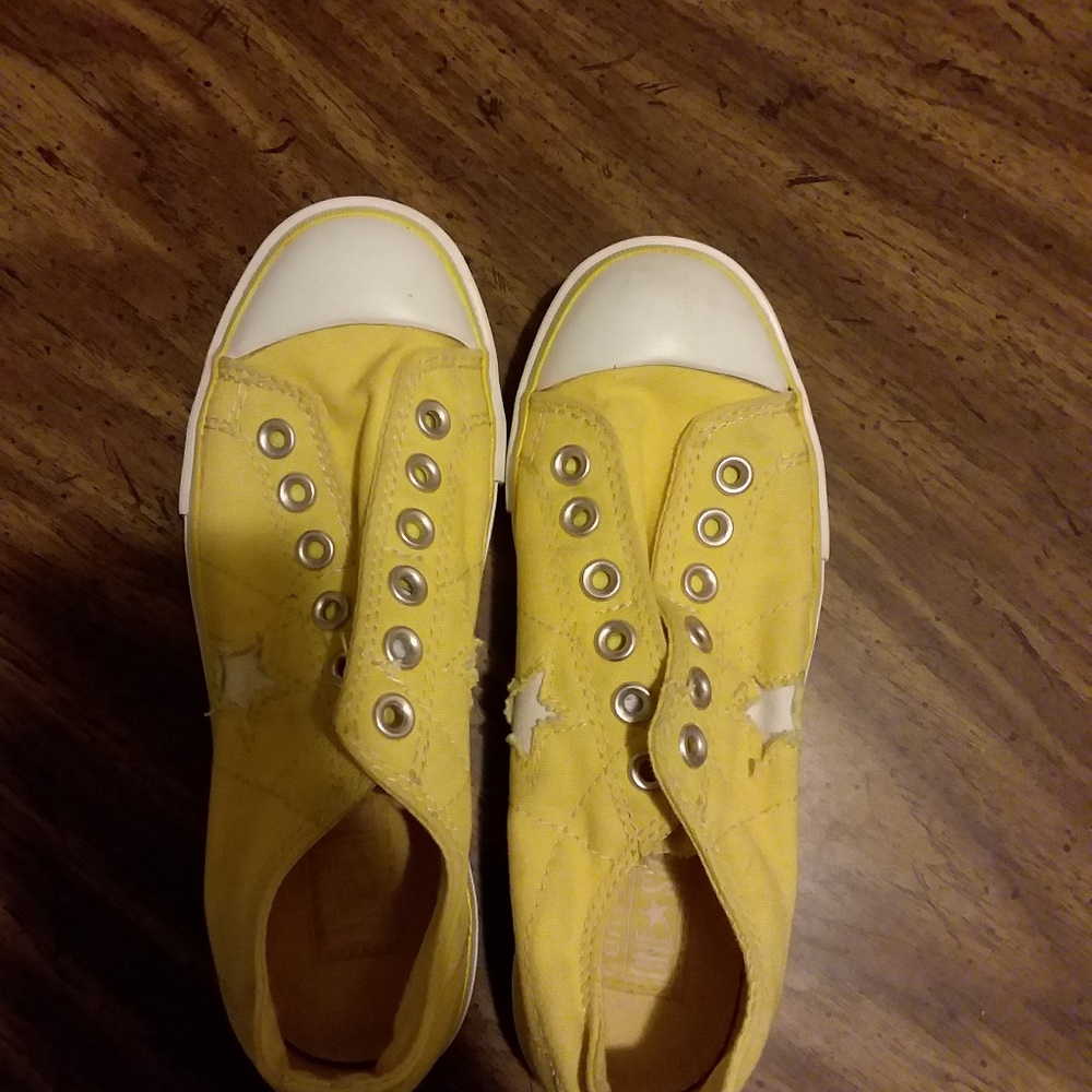 Converse shoes
